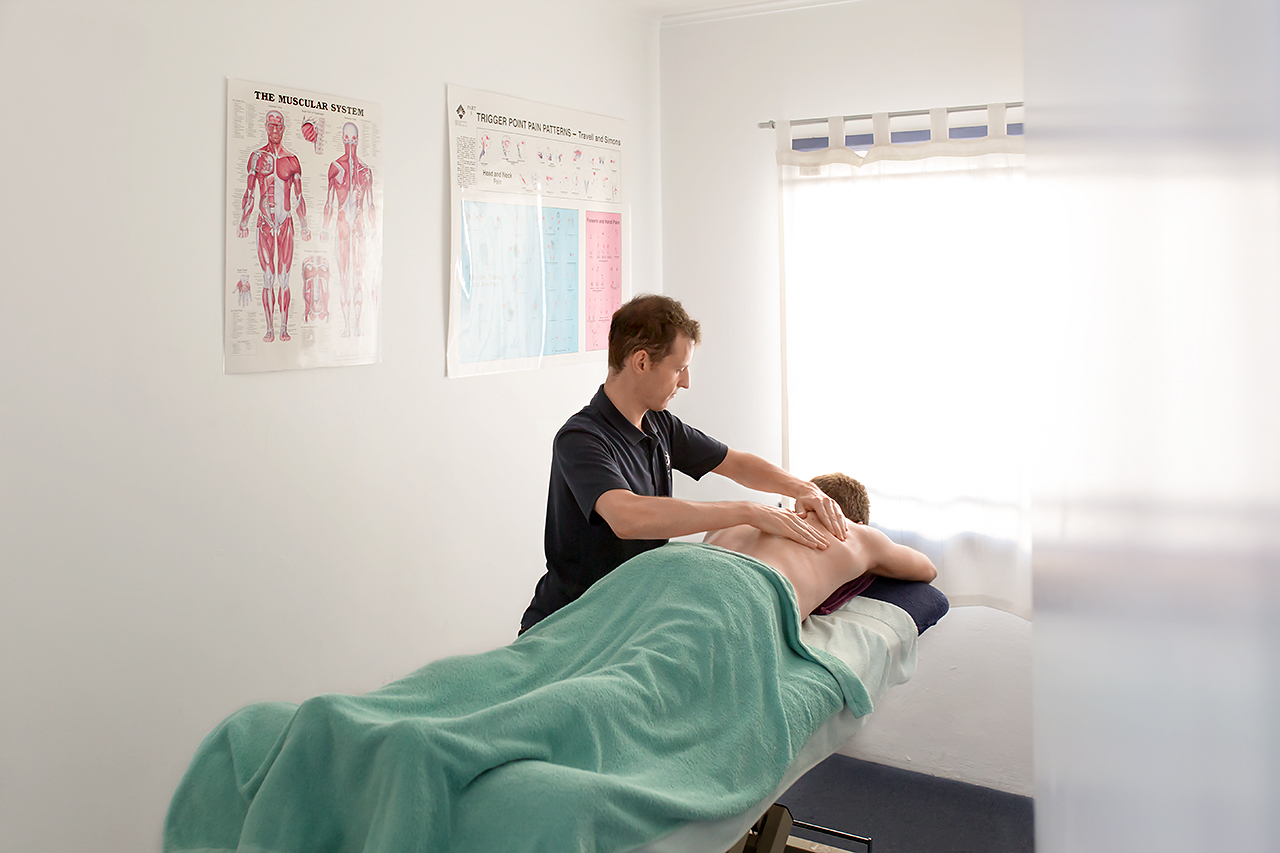 Remedial Massage Therapy - physioFIX